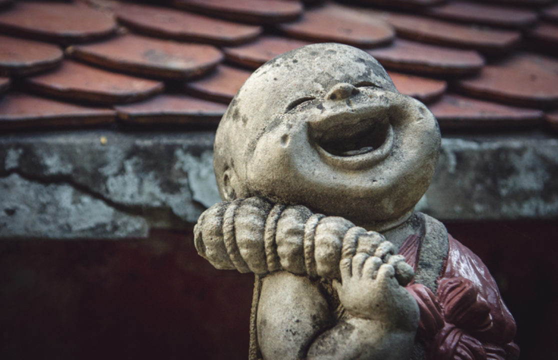 laughing Buddha statue