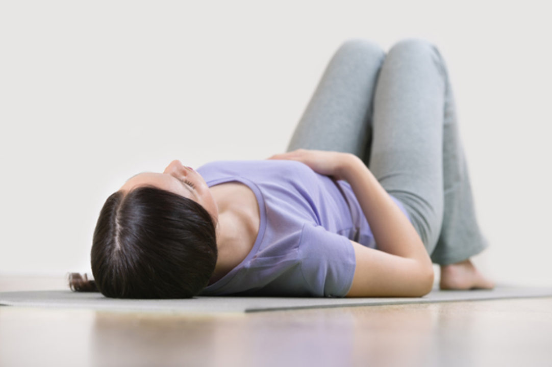 3 Exercises To Strengthen And Relax Your Pelvic Floor