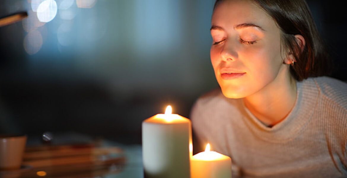 spiritual-and-health-benefits-of-candle-gazing-spirituality-health