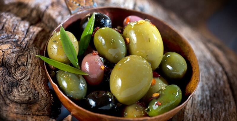 7 Health-Boosting Reasons to Eat Olives Every… | Spirituality+Health